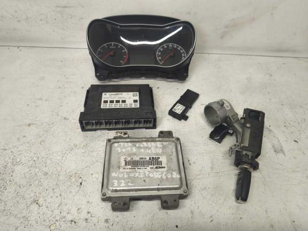 BOITIER COMPLET OPEL CORSA E 1.4 B14XEL - Vue 1